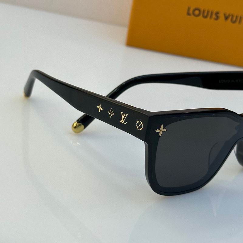 LV Glasses (426)